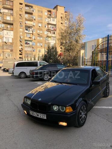 BMW 318 1994, 347,000 km - 1.8 l - Bakı