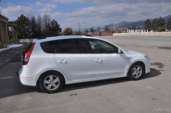 Hyundai i30 2011, 320,000 km - 1.6 l - Bakı