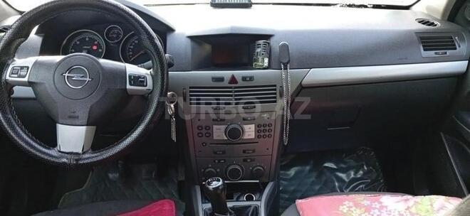 Opel Astra 2006, 360,000 km - 1.3 l - Bakı