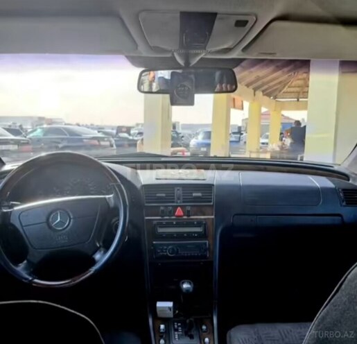 Mercedes C 200 1999, 325,680 km - 2.0 л - Bakı