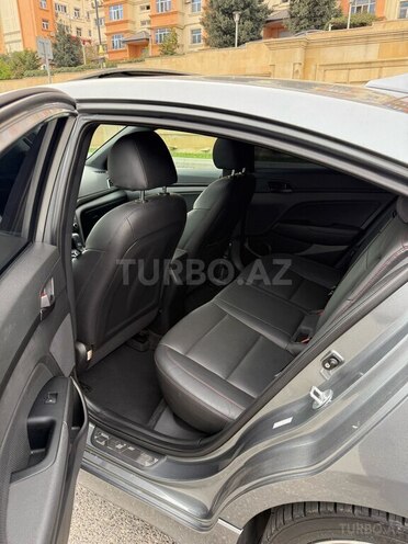 Hyundai Elantra 2017, 65,000 km - 1.6 l - Bakı