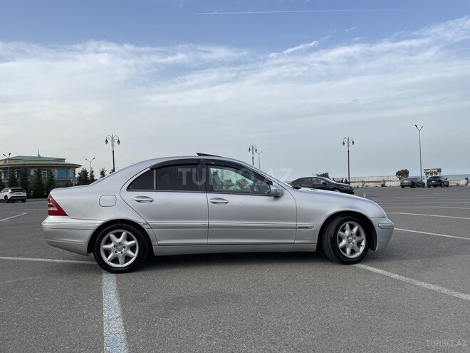 Mercedes C 240 2001, 308,349 km - 2.6 л - Sumqayıt