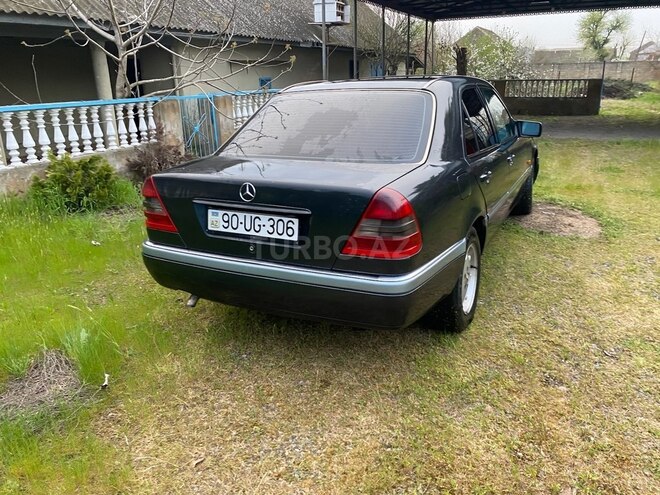 Mercedes C 250 d 1995, 370,000 km - 2.5 l - Masallı