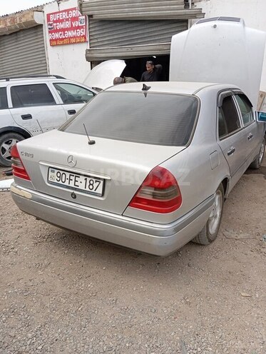 Mercedes C 180 1995, 450,000 km - 1.8 l - Sumqayıt