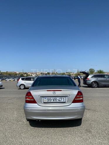 Mercedes C 200-2