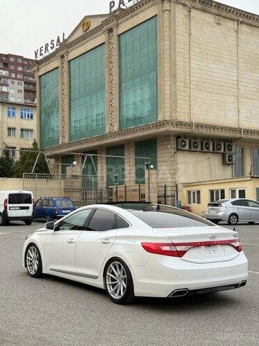 Hyundai Grandeur 2015, 211,000 km - 2.2 l - Bakı