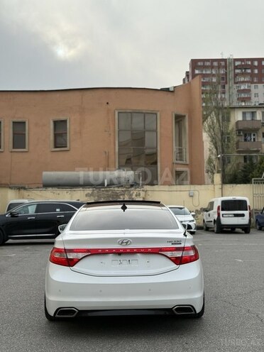 Hyundai Grandeur 2015, 211,000 km - 2.2 l - Bakı