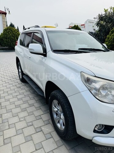 Toyota Land Cruiser Prado 2010, 415,000 km - 2.7 l - Bakı