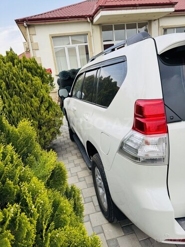 Toyota Land Cruiser Prado 2010, 415,000 km - 2.7 l - Bakı