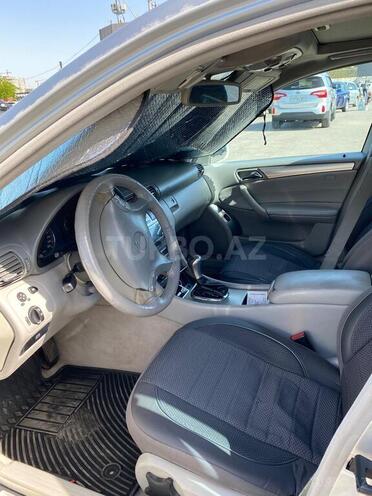 Mercedes C 200-6