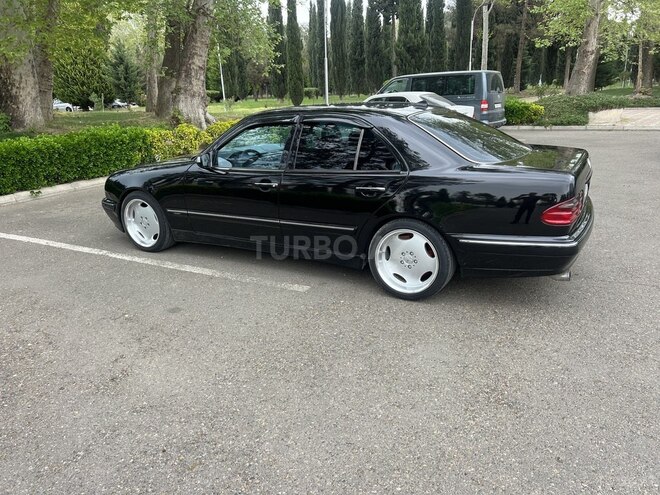 Mercedes E 270 2001, 307,000 km - 2.7 l - Mingəçevir