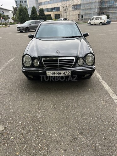 Mercedes E 270 2001, 307,000 km - 2.7 l - Mingəçevir