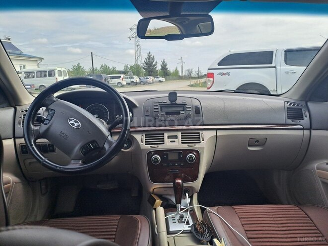 Hyundai Sonata 2009, 208,679 km - 2.4 l - Quba