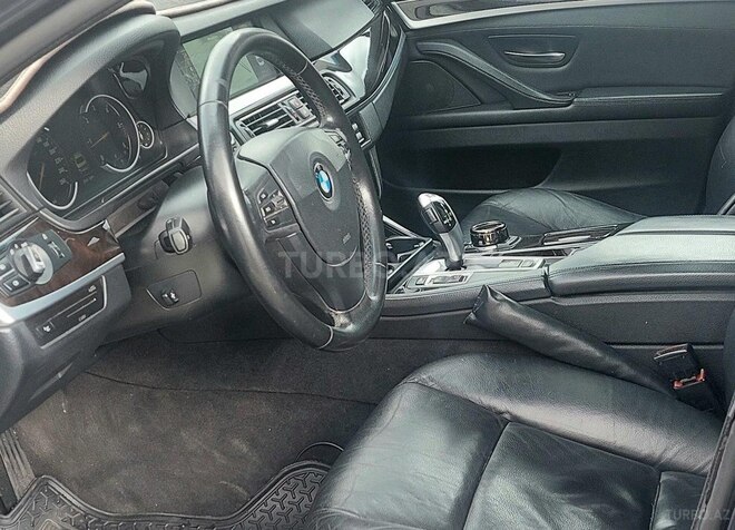 BMW 520 2013, 250,000 km - 2.0 l - Bakı