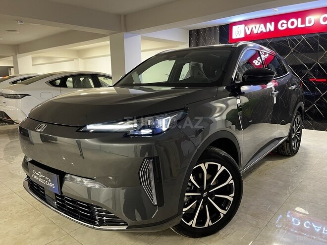 Changan Qiyuan Q05-2