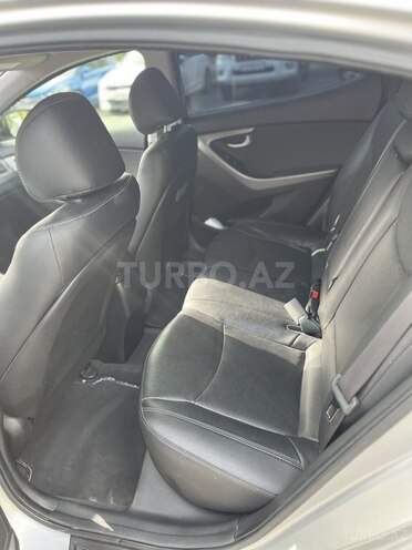 Hyundai Elantra 2016, 82,500 km - 1.8 l - Bakı
