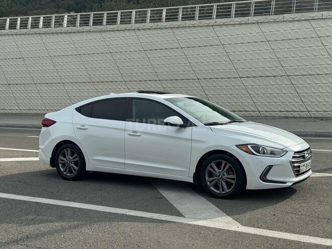 Hyundai Elantra 2017, 114,000 km - 2.0 l - Bakı