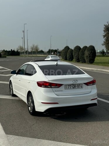 Hyundai Elantra 2017, 114,000 km - 2.0 l - Bakı