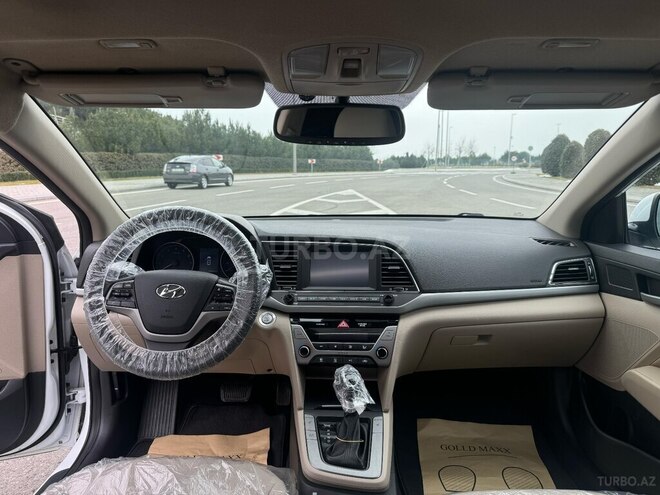 Hyundai Elantra 2017, 114,000 km - 2.0 l - Bakı