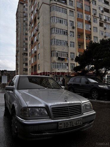 Mercedes C 230 1997, 285,000 km - 2.3 l - Bakı