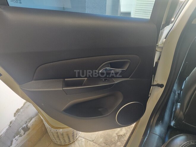 Chevrolet Cruze 2010, 310,000 km - 1.4 l - Bakı
