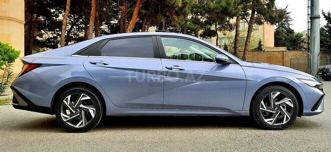 Hyundai Elantra 2024, 33,000 km - 1.6 л - Bakı