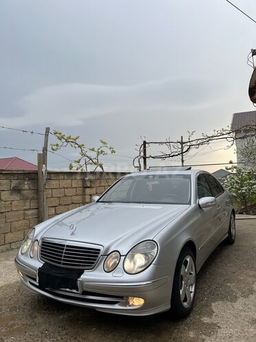 Mercedes E 220 d 2003, 334,390 km - 2.2 l - Bakı