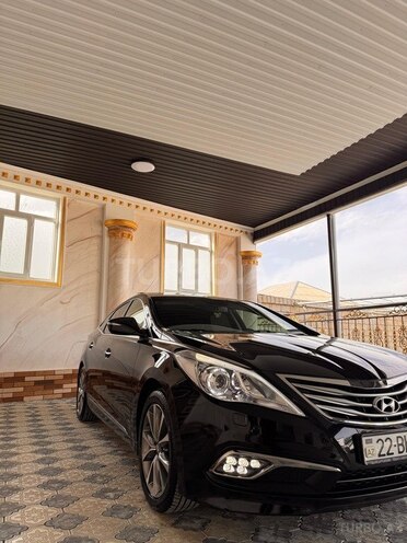 Hyundai Grandeur 2015, 120,000 km - 2.4 л - Naftalan