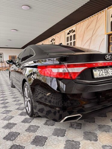 Hyundai Grandeur 2015, 120,000 km - 2.4 л - Naftalan