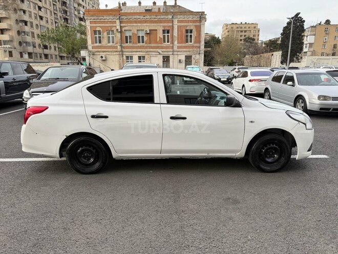 Nissan Sunny 2019, 200,000 km - 1.5 л - Bakı