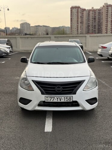 Nissan Sunny 2019, 200,000 km - 1.5 л - Bakı