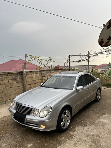 Mercedes E 220 d 2003, 334,390 km - 2.2 l - Bakı