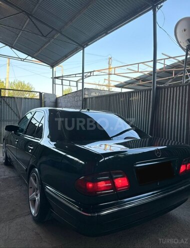 Mercedes E 240 1999, 340,242 km - 2.4 l - Bakı