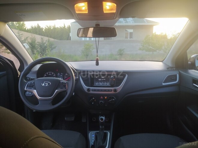 Hyundai Accent 2018, 144,841 km - 1.6 l - Bakı