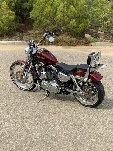 Harley-Davidson Sportster Custom 1200-2