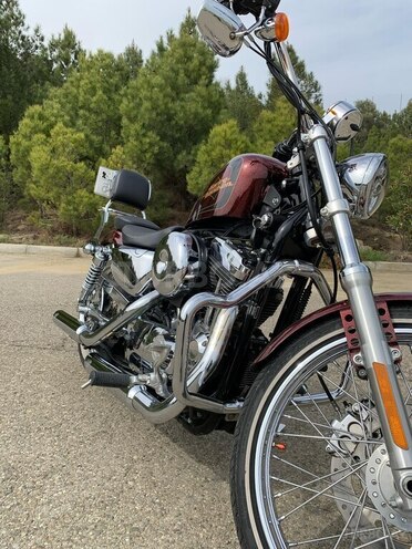 Harley-Davidson Sportster Custom 1200-4