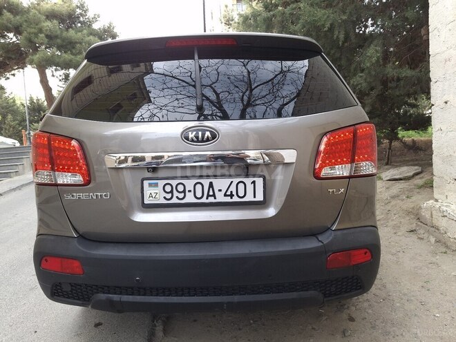Kia Sorento 2011, 233,017 km - 2.0 l - Bakı