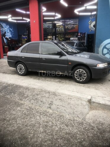 Mitsubishi Lancer 1997, 300,000 km - 1.6 l - Bakı
