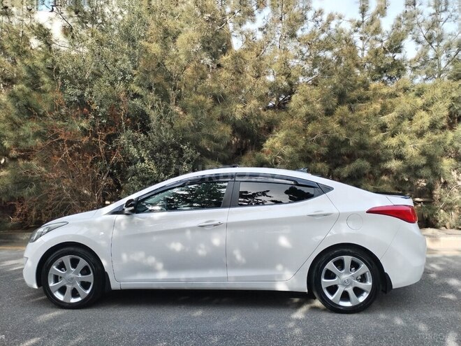 Hyundai Elantra 2013, 145,000 km - 1.6 л - Bakı