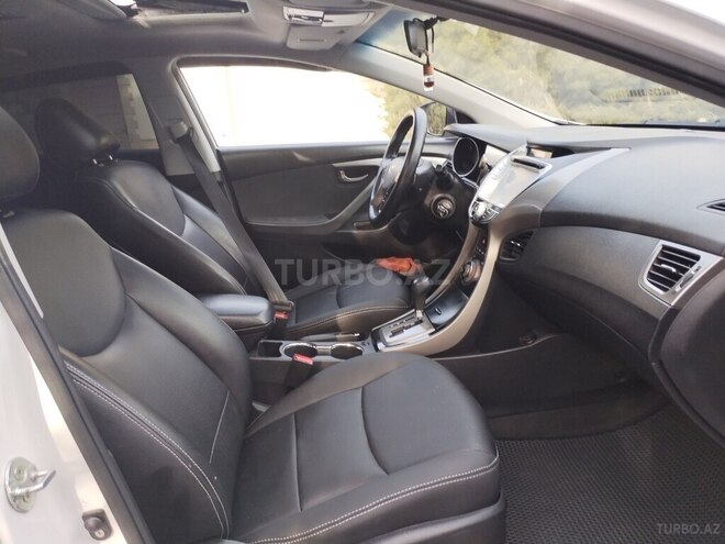 Hyundai Elantra 2013, 145,000 km - 1.6 л - Bakı