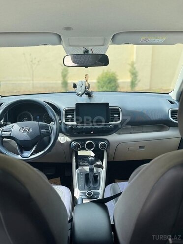 Hyundai Venue 2022, 39,500 km - 1.6 l - Bakı
