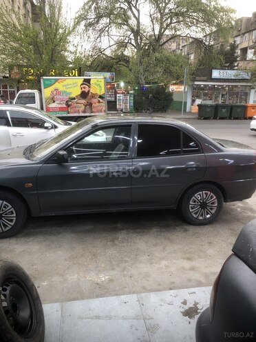 Mitsubishi Lancer 1997, 300,000 km - 1.6 l - Bakı
