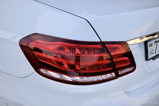 Mercedes E 220 d 2015, 178,000 km - 2.2 л - Bakı