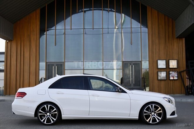 Mercedes E 220 d 2015, 178,000 km - 2.2 л - Bakı