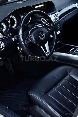 Mercedes E 220 d 2015, 178,000 km - 2.2 л - Bakı