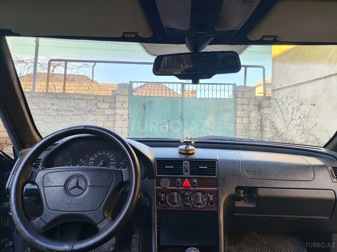 Mercedes C 180 1997, 450,000 km - 1.8 l - Bakı