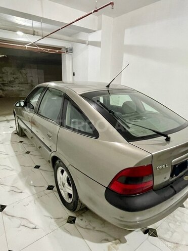 Opel Vectra 1996, 254,000 km - 1.8 l - Bakı