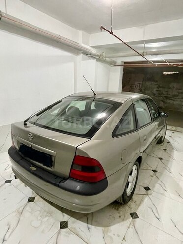 Opel Vectra 1996, 254,000 km - 1.8 l - Bakı