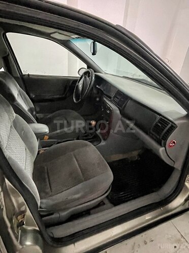 Opel Vectra 1996, 254,000 km - 1.8 l - Bakı