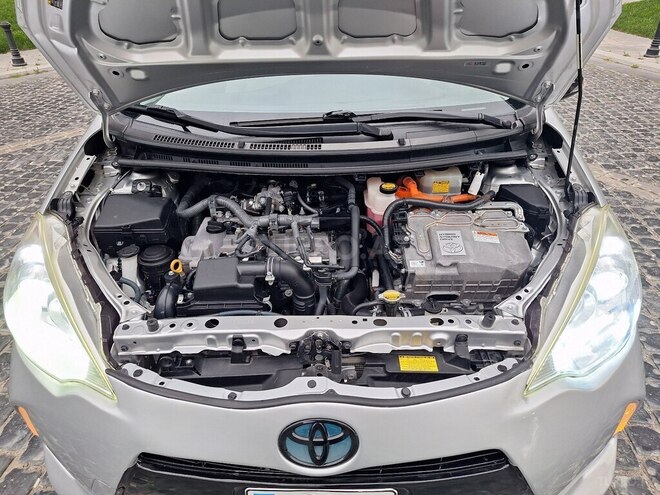 Toyota Prius C 2012, 161,000 km - 1.5 l - Bakı